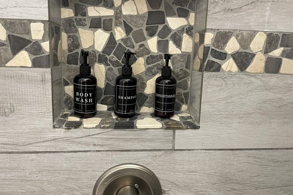 Bathroom amenities