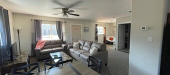 Awesome 1-bedroom apartment with AC in charming Page
