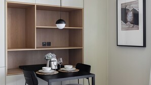 Dining - Modern Studio at Upside Living with Burj Khalifa View by Simply Comfort (Dubai)