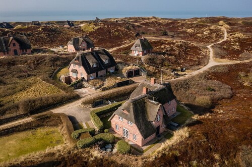 Sand Beach - Luxury vacation home Sand Beach in Rantum - with sauna, 450 meters from the beach