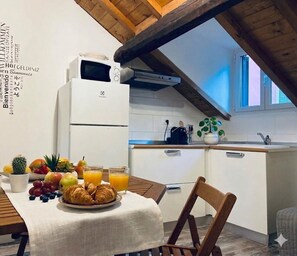 Classic Apartment | Private kitchen - Bilocale Acquamarina (Imperia)