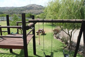 Property grounds - Aloe Ridge Self Catering Cottages (Mossel Bay)