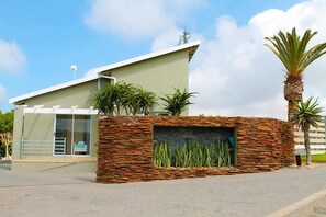 Exterior - Aloe Ridge Self Catering Cottages (Mossel Bay)