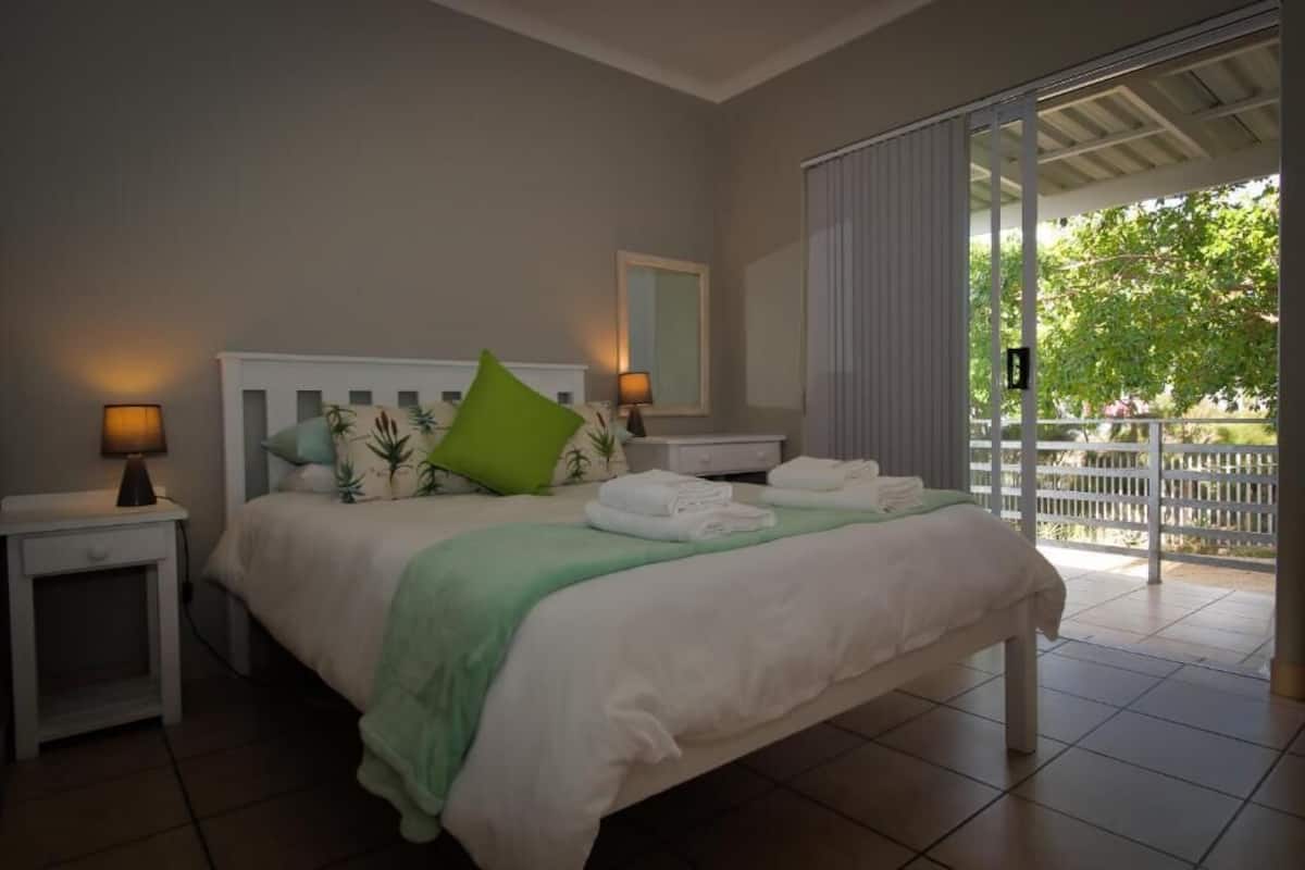 平房, 2 間臥室, 露台, 花園景