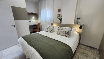 2 Schlafzimmer, Bügeleisen/Bügelbrett, Internetzugang, Bettwäsche