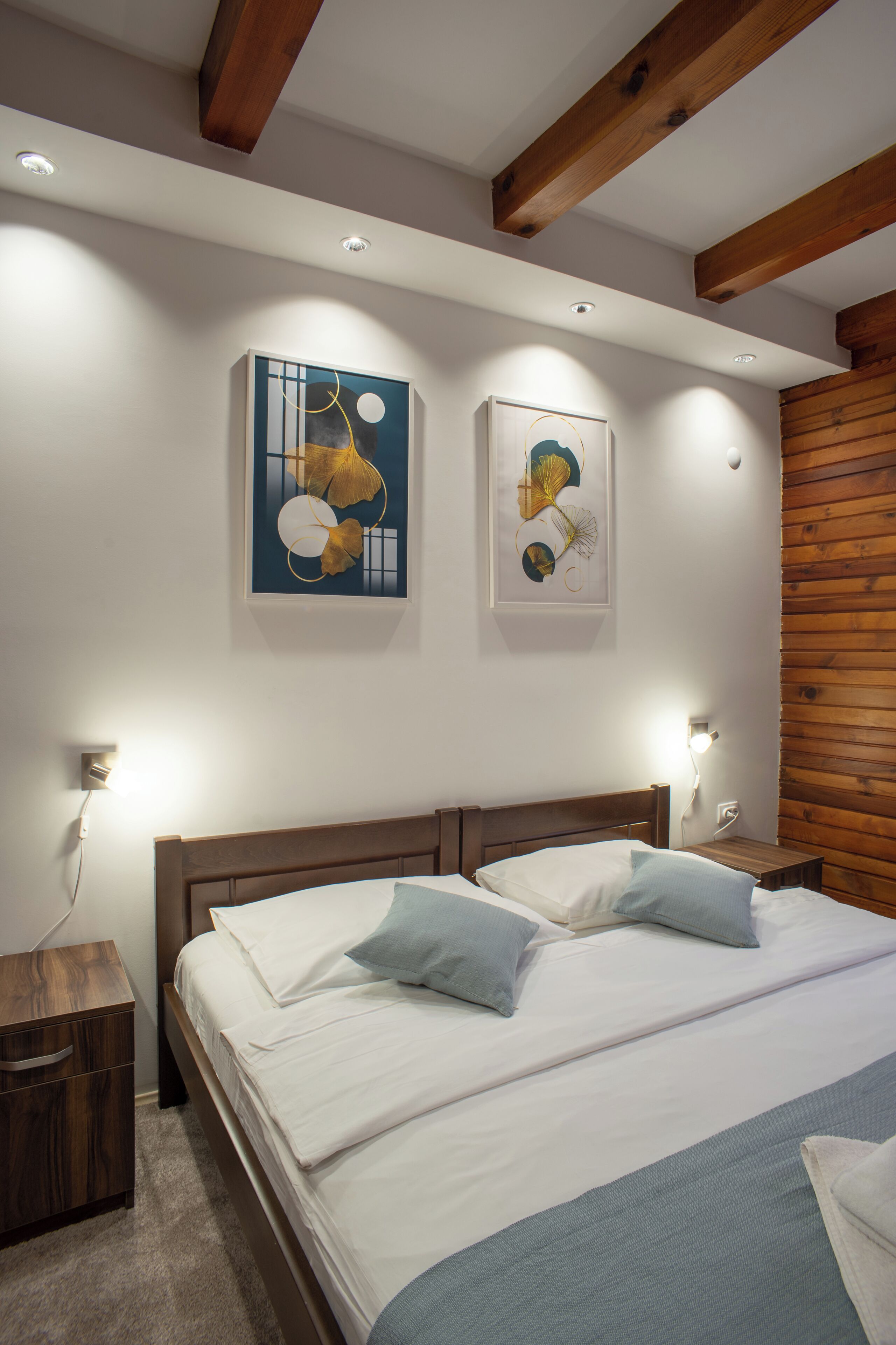 1 bedroom, internet, bed sheets