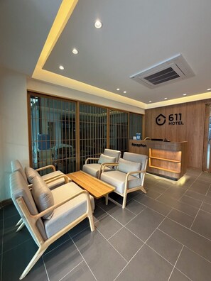 Lobby - 611 Hotel  (Phetchaburi)