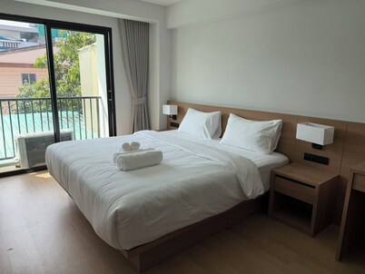 611 Hotel 