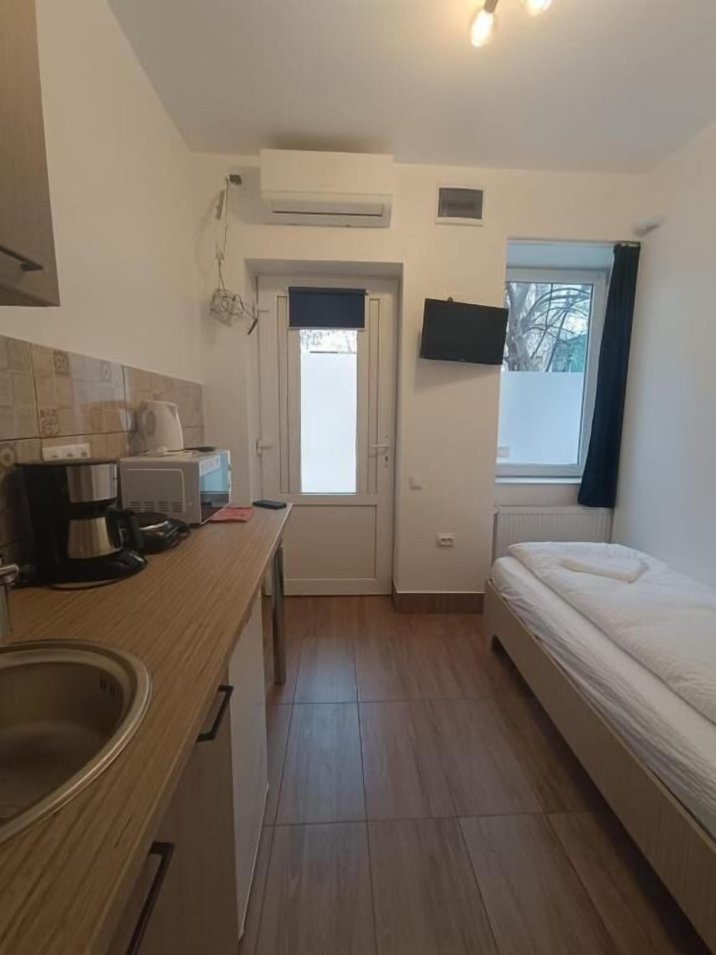 クラシック シングルルーム コートヤードビュー