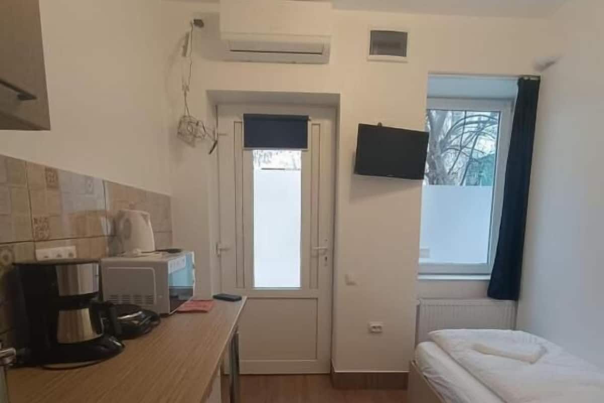 Classic Single Room, Courtyard View