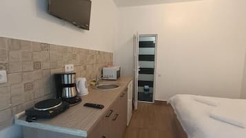 Basic Studio, Courtyard View