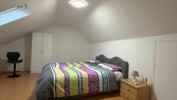 1 bedroom, iron/ironing board, free WiFi, bed sheets