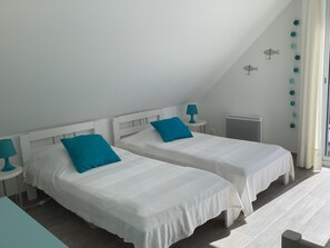4 bedrooms, iron/ironing board, Internet - Spacious villa 100m from the sea in Quimiac ideal for family vacations (Mesquer)