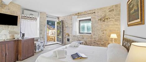 Standard-Studio (Borgo Hedone - Mandorla) | 1 Schlafzimmer, Bügeleisen/Bügelbrett, kostenloses WLAN, Bettwäsche