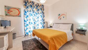 Apartment, Balcony, City View