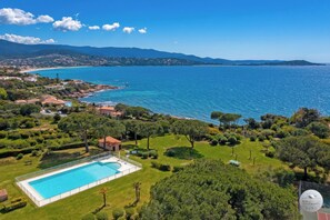 Pool - Apartment of 85m² – 2 Suites – Swimming pool & tennis (Grosseto-Prugna)