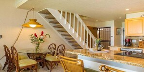 Dining - SUMMER SALE! Experience Oceanfront luxury in West Maui! - Polynesian Shores 224 (Lahaina)