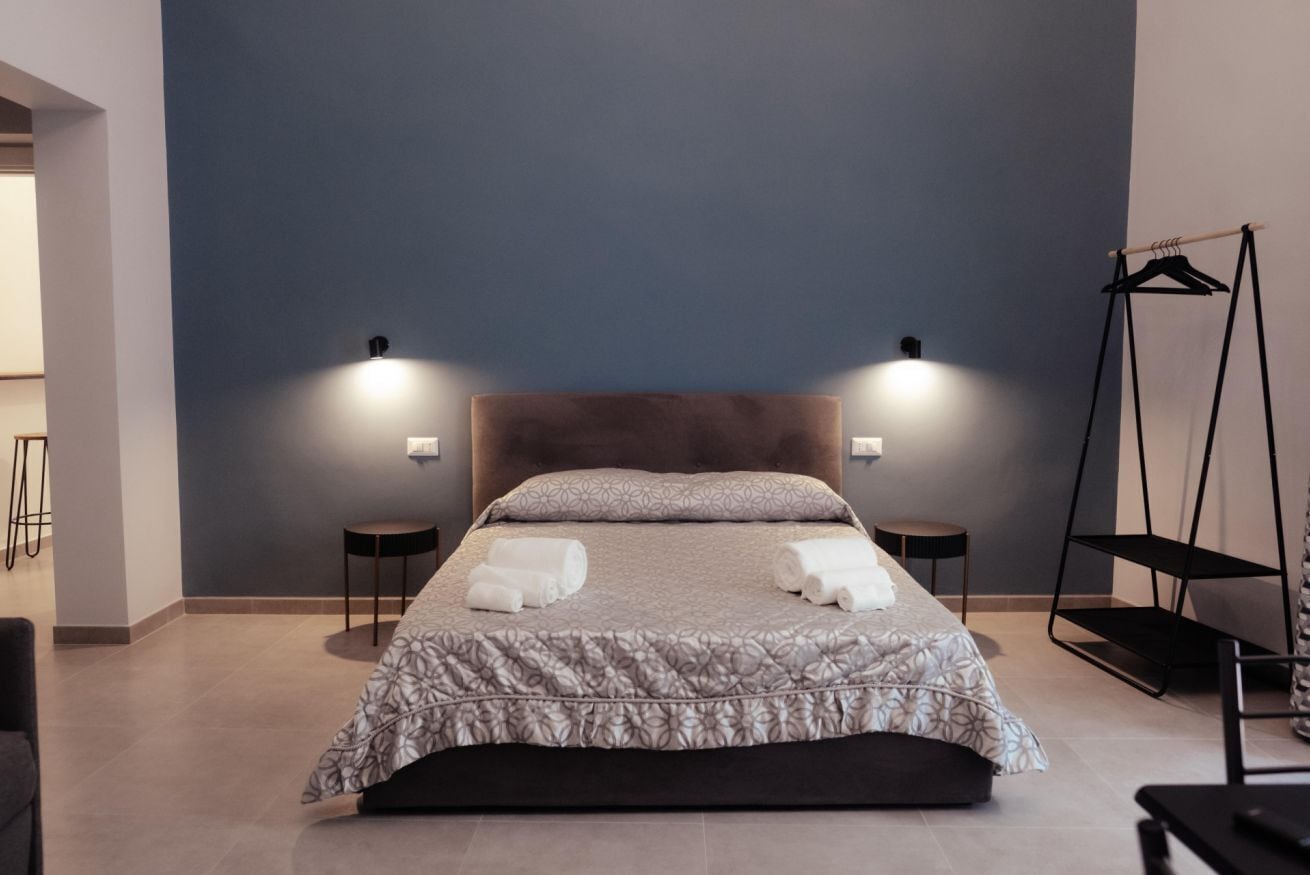 2 Schlafzimmer, Bügeleisen/Bügelbrett