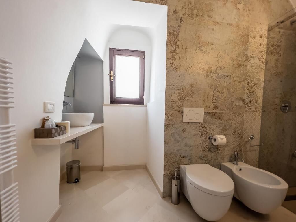 Habitación Deluxe doble, balcón, vistas a la ciudad | Baño