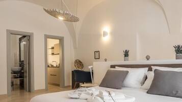 Chambre Junior double, 1 grand lit, non-fumeur, vue sur la ville