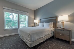 4 bedrooms, WiFi, bed sheets