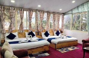 Room - Hotel The Mountain Pine Nainital (Nainital)