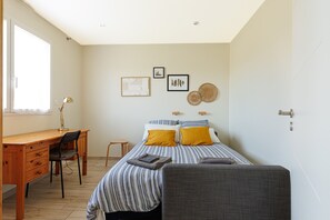 3 Schlafzimmer, Bügeleisen/Bügelbrett, WLAN, Bettwäsche