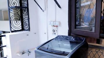 Apartment, City View | Interior