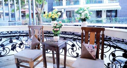 Fortune Home Service Apartment D-198