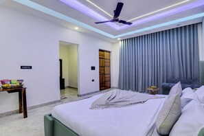 Villa – deluxe, terrasse, hageutsikt | Wi-fi (inkludert)
