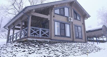 Two bedroom cottage in charming Yoichi