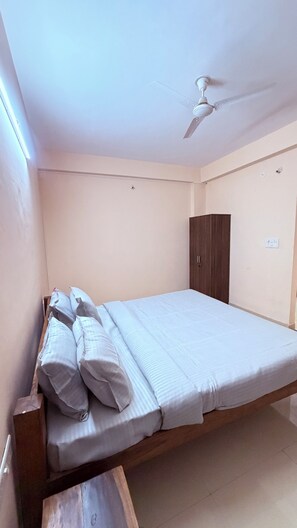 Habitación doble Deluxe, vista al patio