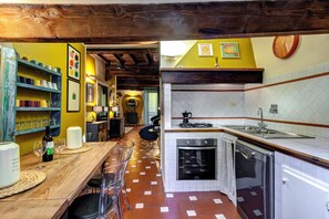 Apartment | Private kitchen - Agnese Apartment by Mamo Florence (Florence)