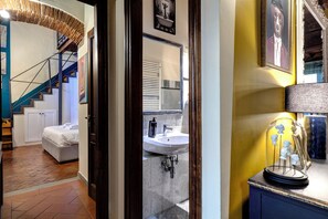 Apartamento | Tabla de planchar con plancha, cunas (de pago), wifi gratis