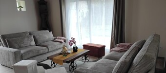 Large gite for up to 8 people, close to Beauval and the Loire castles