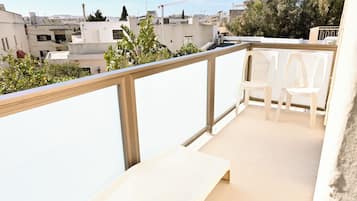 Standard Room, Multiple Bedrooms (Sefranda Guesthouse Ensuite Room 5) | Balcony
