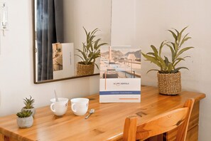 ห้องสแตนดาร์ด, หลายห้องนอน (Sefranda Guesthouse Ensuite Room 7) | 1 ห้องนอน, เตารีด/โต๊ะรีดผ้า, Wi-Fi ฟรี, ผ้าปูที่นอน