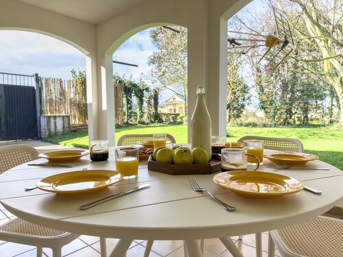 Cintha: House for 8 next to Luarca Golf Course