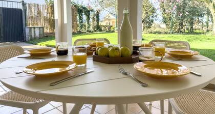 Cintha: House for 8 next to Luarca Golf Course