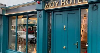 Moy Hotel