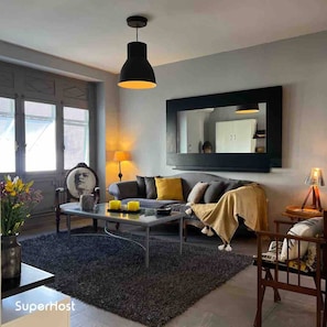 Loft, 2 Bedrooms | Living room - Dolce Vita Appartmnt (La Marsa)