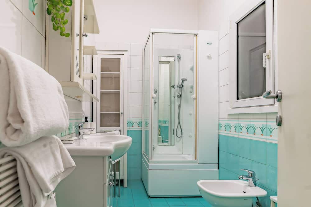 Marta Suite - Metro Malatesta - Italia