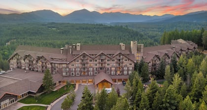 Moonlight at Suncadia Lodge River Views 1 Bedroom