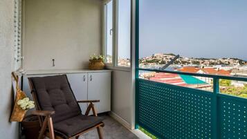 Apartment (One Bedroom Apartment with Balcony) | Balkon