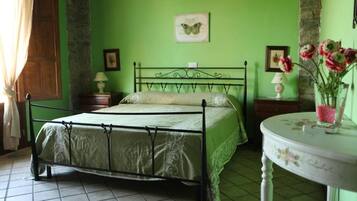 Apartment, Garden View