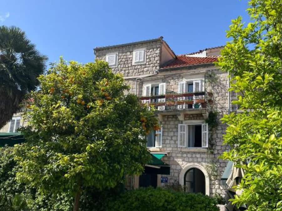 Departamento (Ston Heritage Apartment with City vie) | Exterior