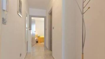 Apartment (One Bedroom Apartment with Balcony)