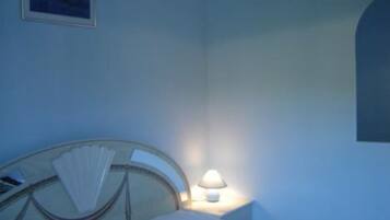 Apartment (One bedroom Apartment with Sea View a) | 3 bedrooms, cribs (surcharge)