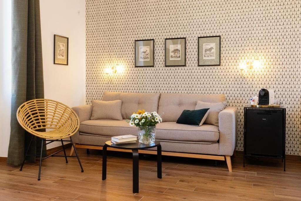 Family Room, City View | Living area