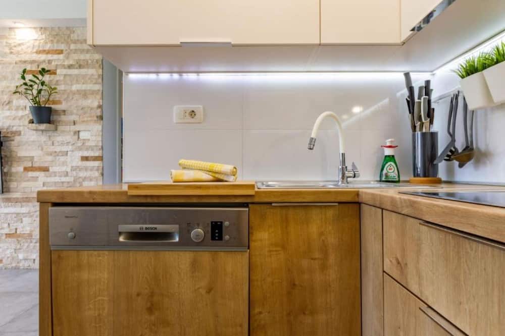 Artsea Apartment